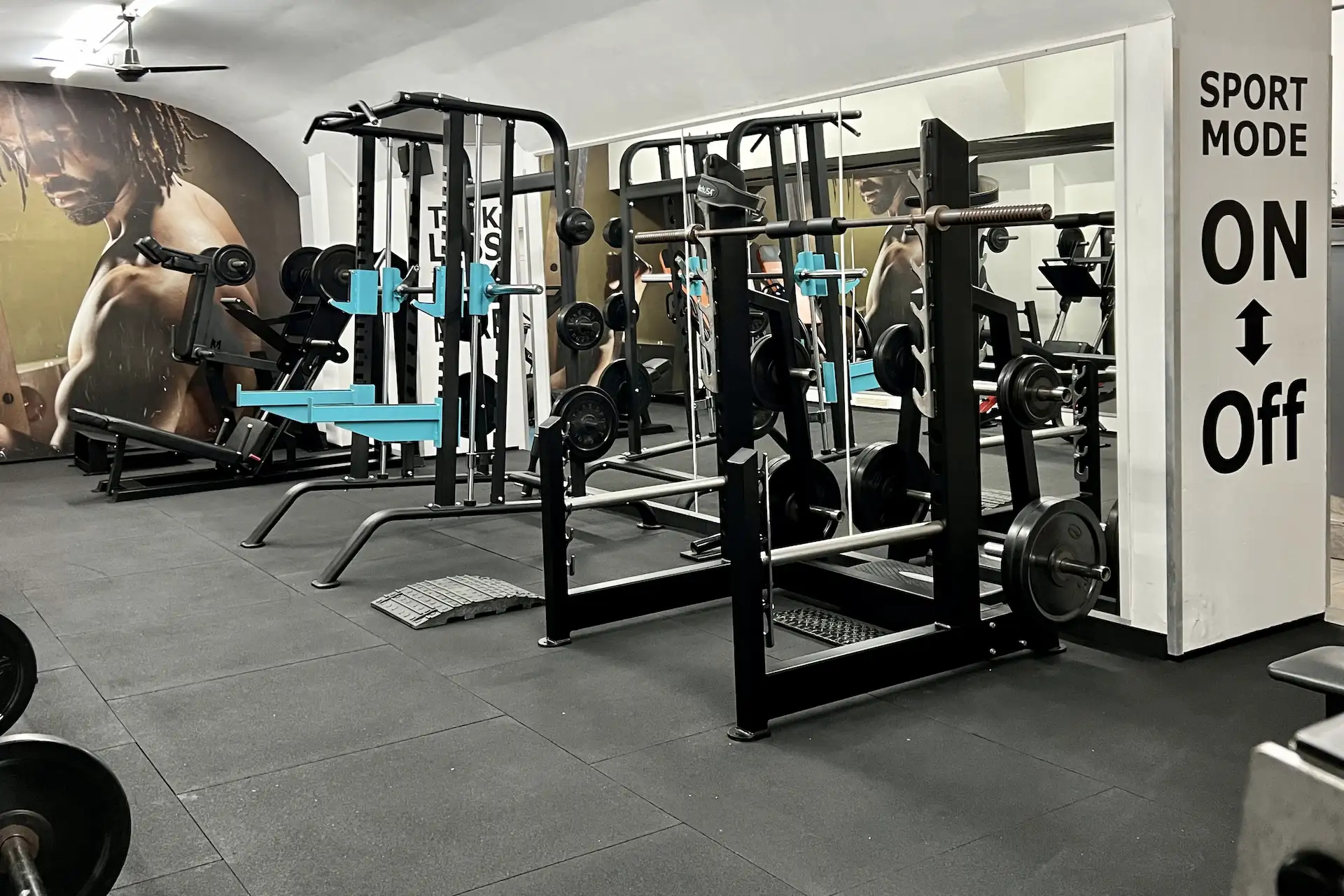 GymBunker funkcionális zóna és húzódzkodó állvány