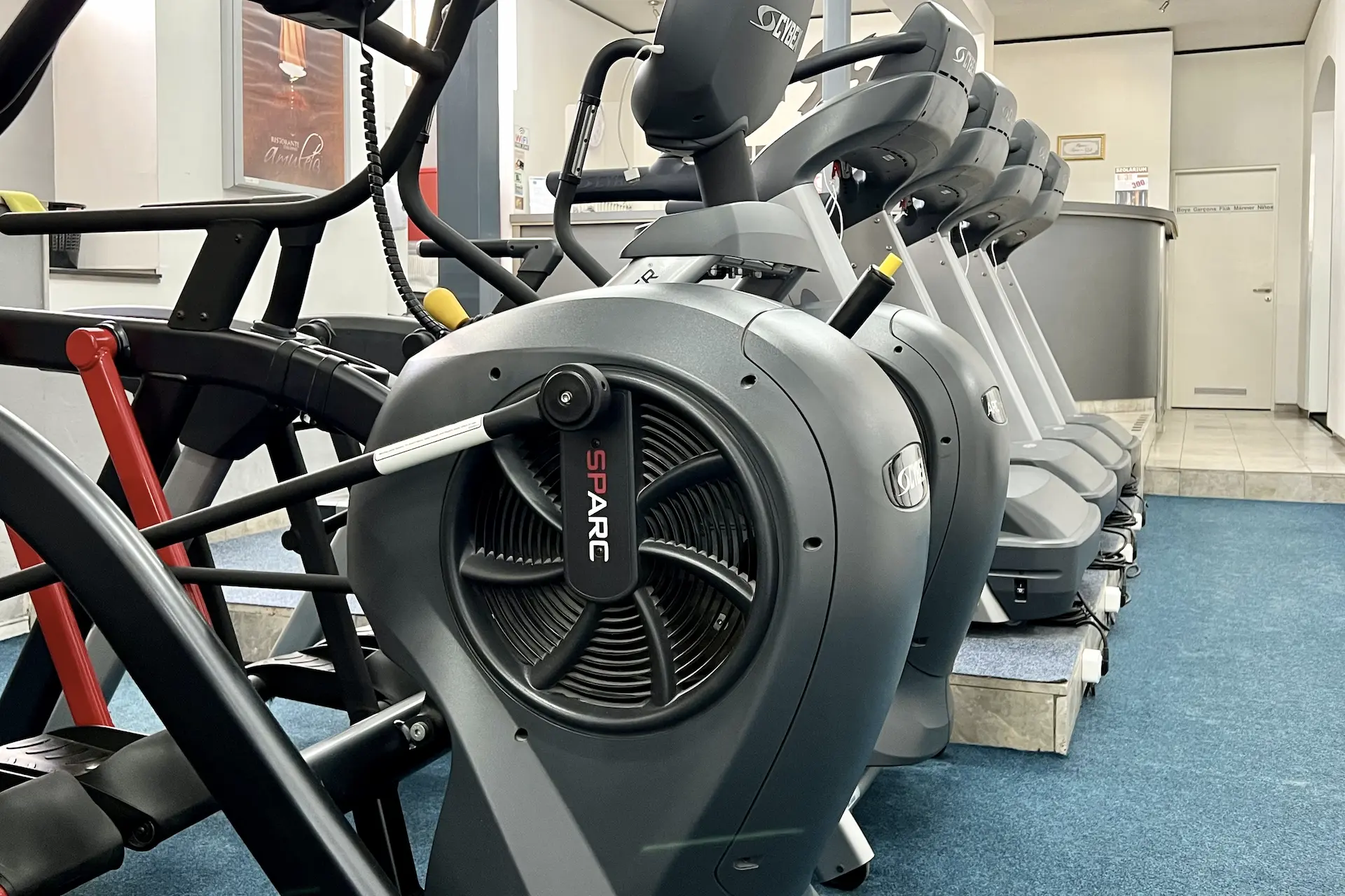 CYBEX Sparc trainer és kardió gépek